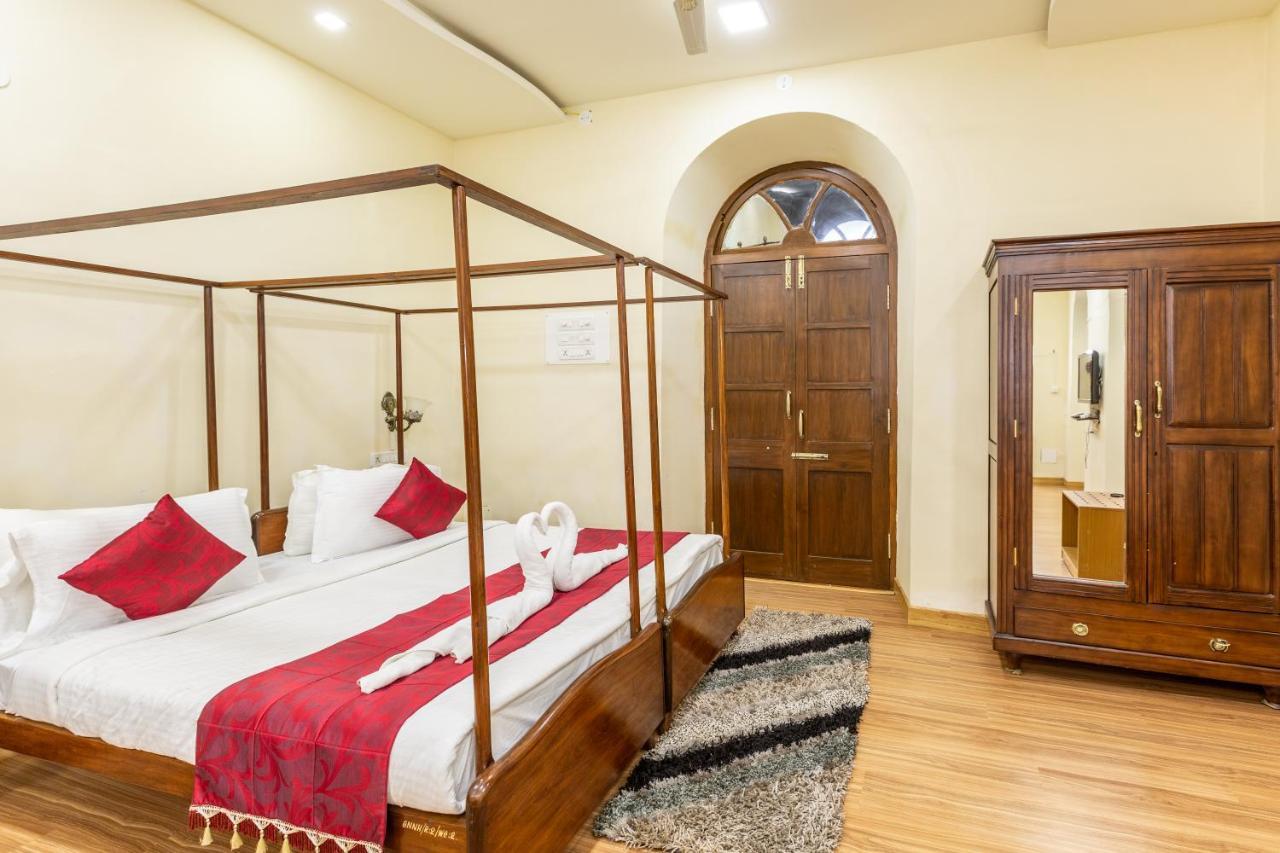 Kstdc Hotel Mayura Pine Top Nandi Hills Exteriér fotografie