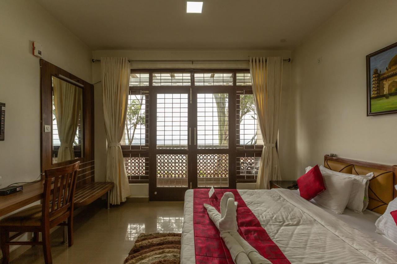Kstdc Hotel Mayura Pine Top Nandi Hills Exteriér fotografie
