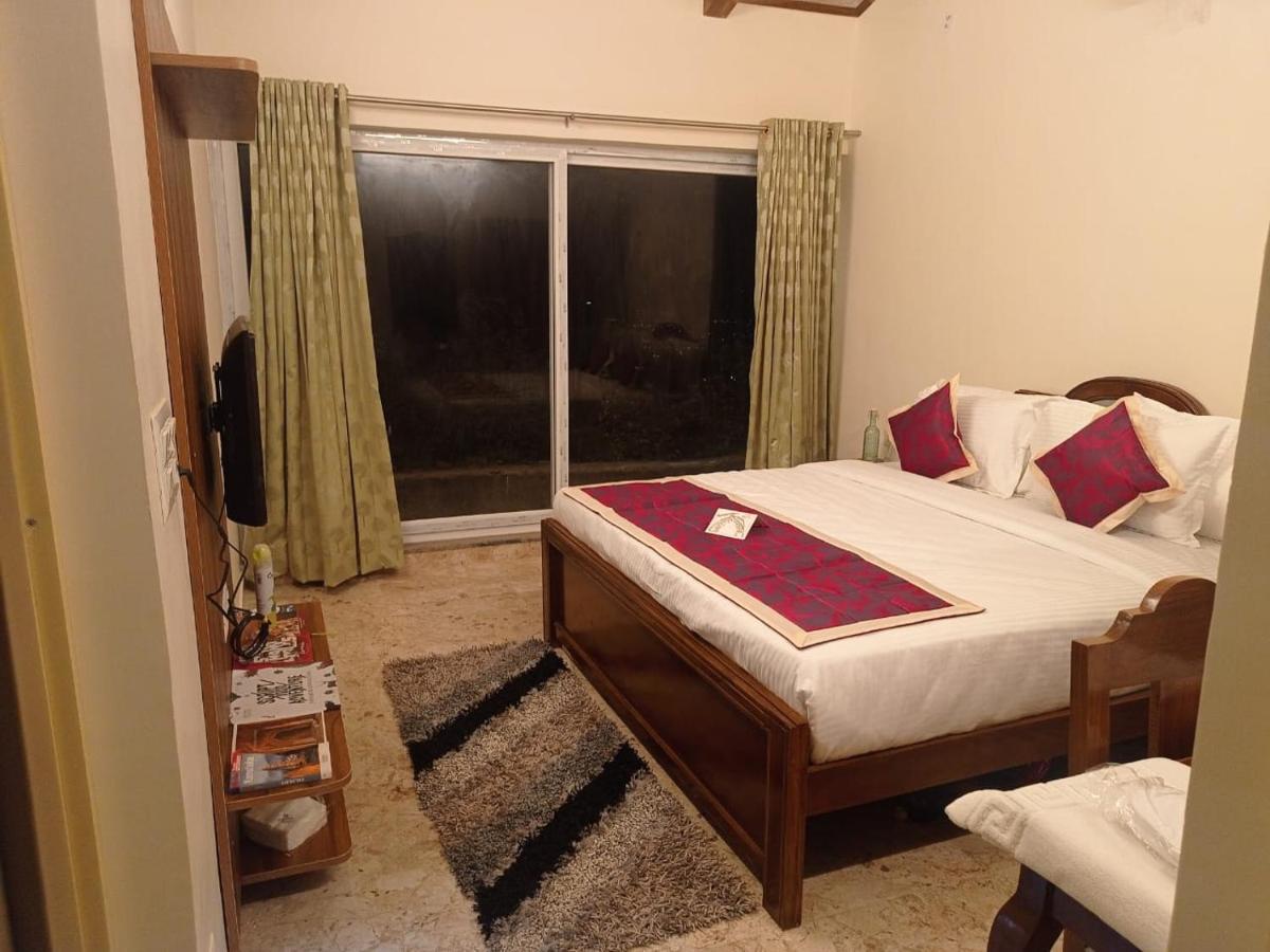 Kstdc Hotel Mayura Pine Top Nandi Hills Exteriér fotografie
