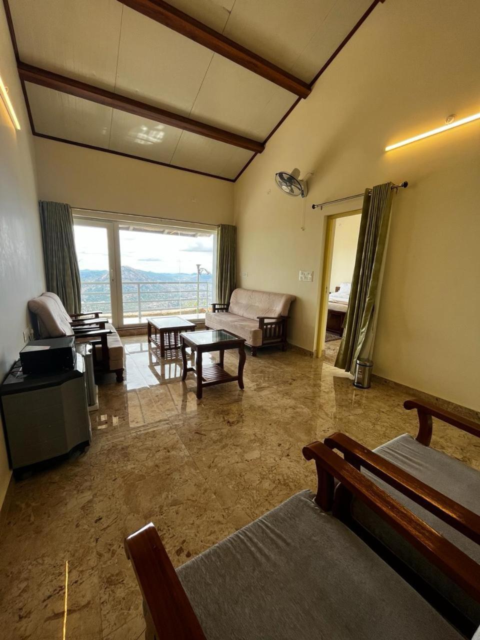 Kstdc Hotel Mayura Pine Top Nandi Hills Exteriér fotografie
